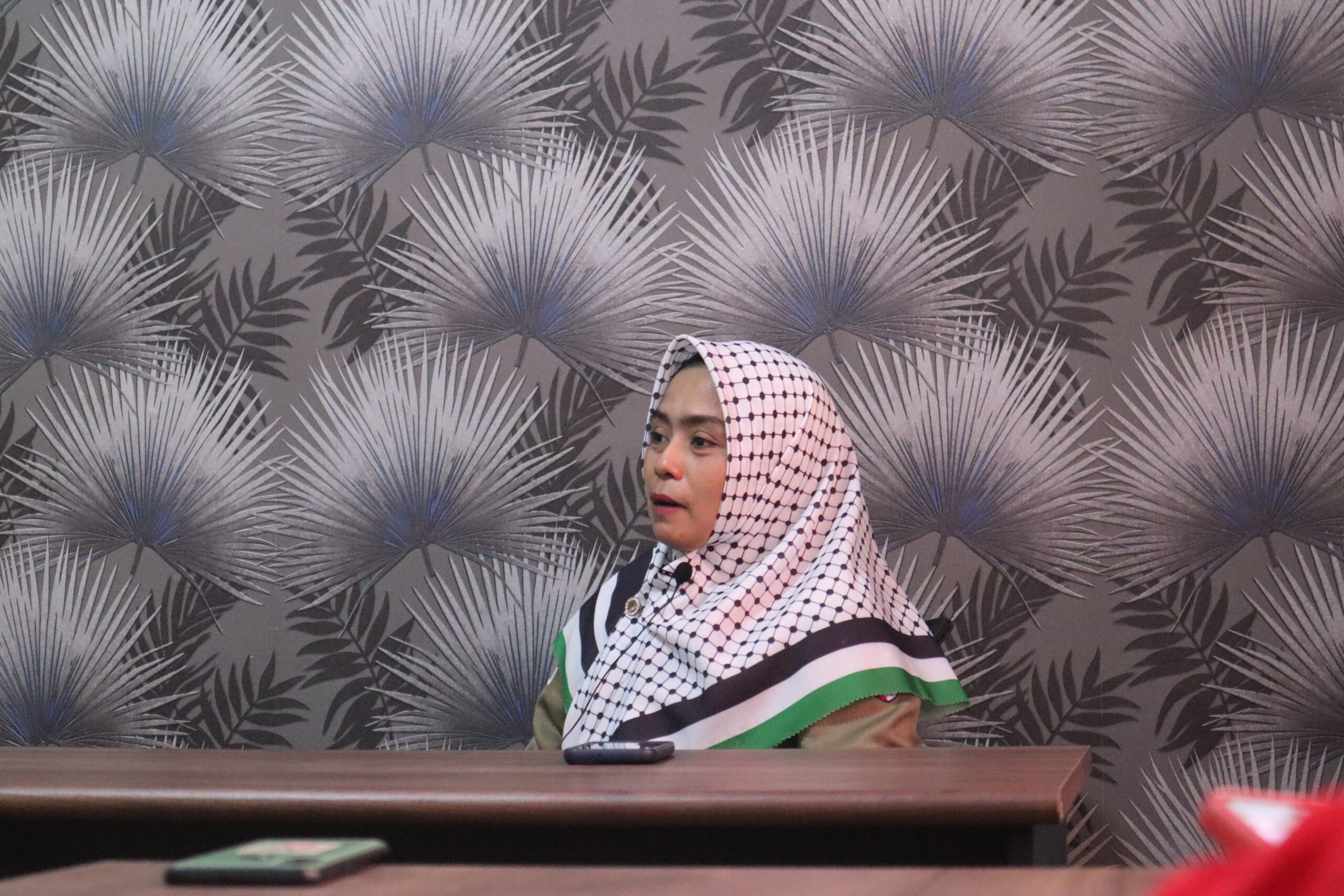 Tidak hanya itu, Ibu Ayu juga berhadapan dengan tantangan lain saat menjadi Satgas.